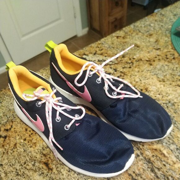 Nike Roshe Run GS Athletic Casual Shoes Midnight Navy - Size 7Y EU 40 Women's 8 - Picture 2 of 12